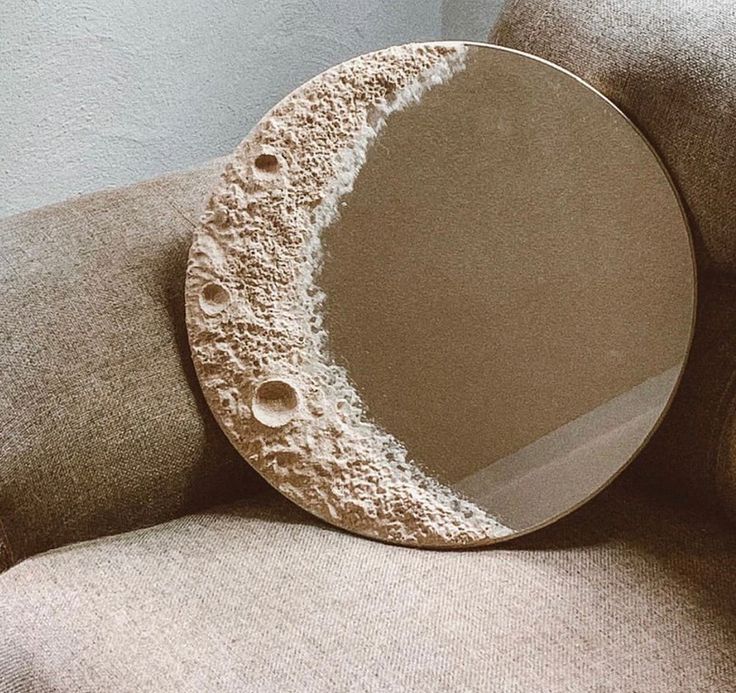 Lunar-Inspired Textured Wall Mirror – Handcrafted Crescent Moon Elegance
